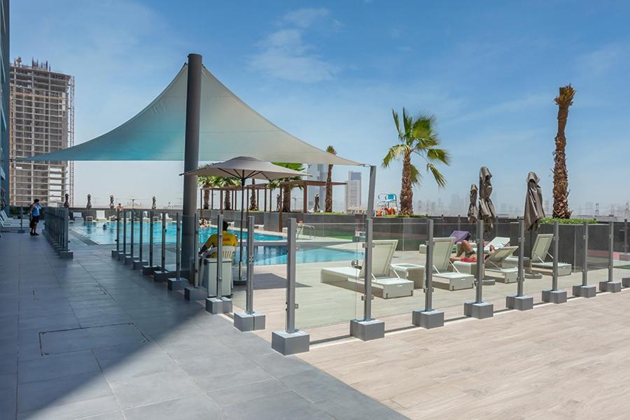 Bloom Height Tower Apartamento Dubai Exterior foto